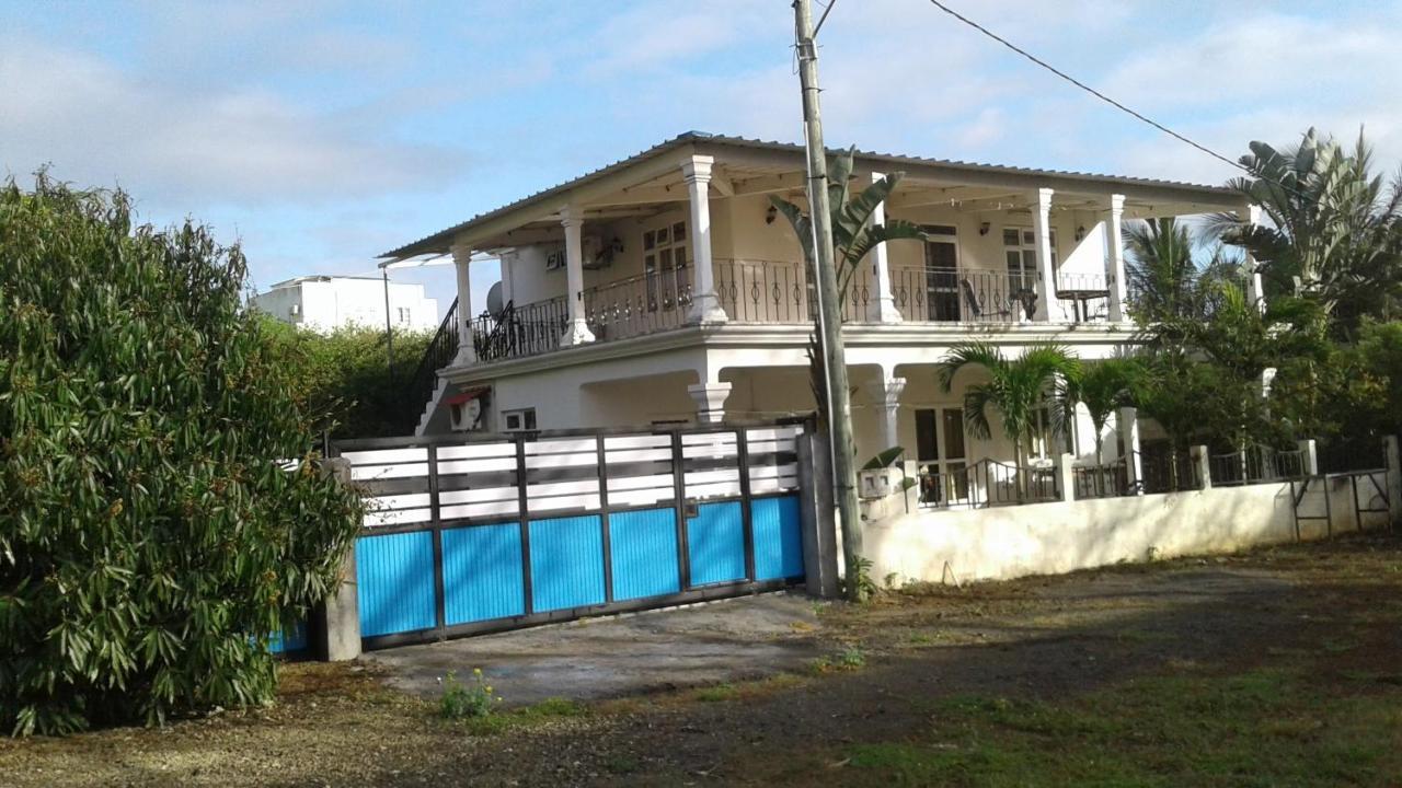 Dino 3 Apartman Trou aux Biches Kültér fotó